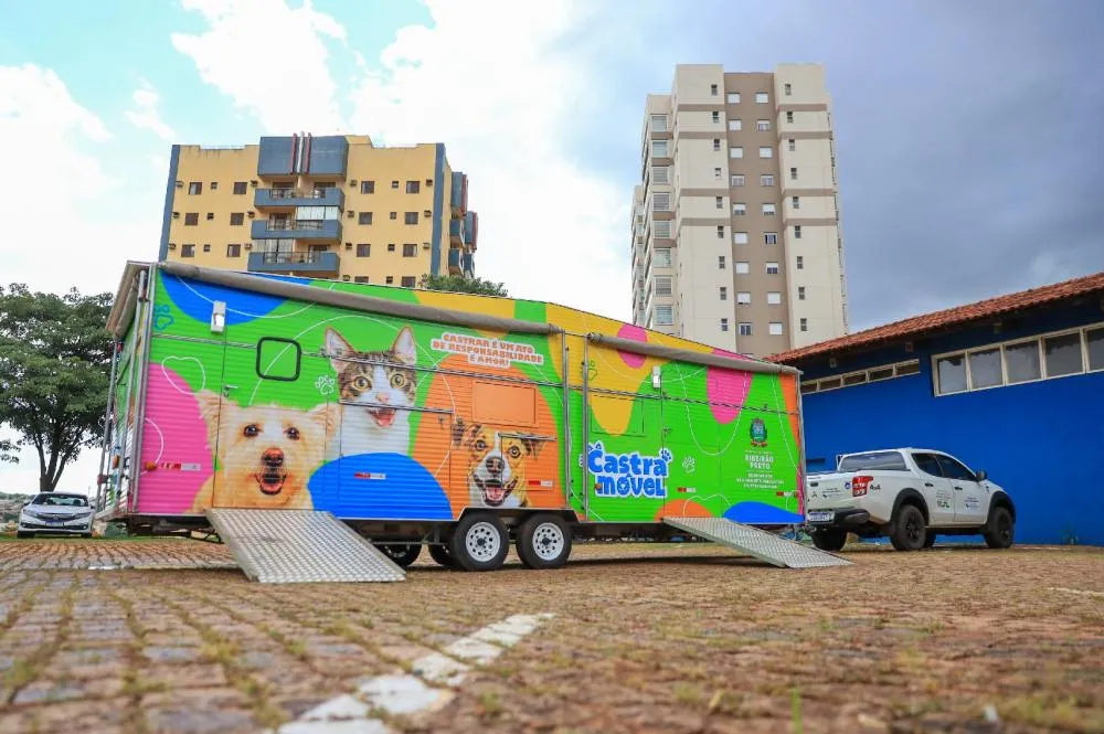 Ribeirão retoma Castramóvel com nova estrutura e meta de milhares de castrações