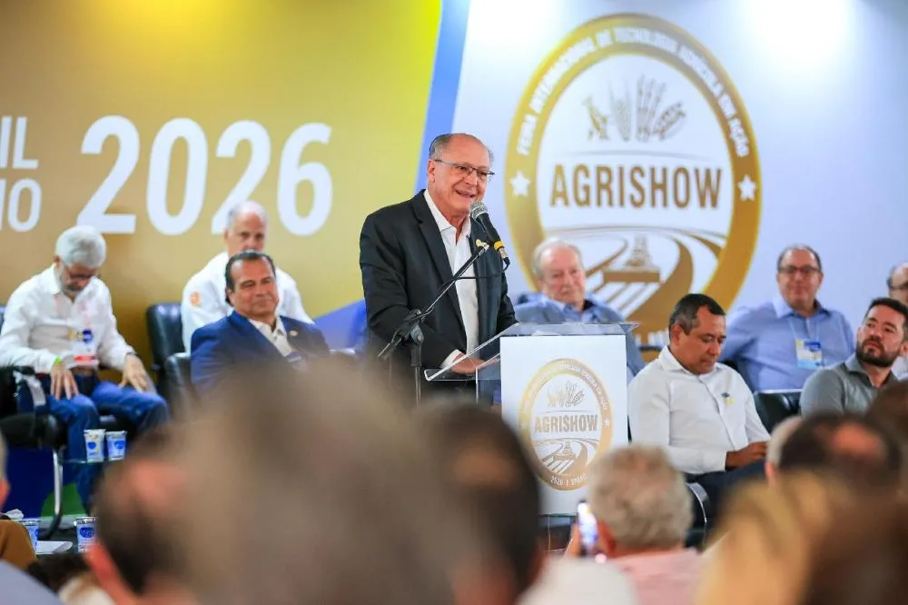 AGRISHOW É ABERTA COM PRESENÇA DE AUTORIDADES E REFORÇA PESO DO AGRO NA ECONOMIA