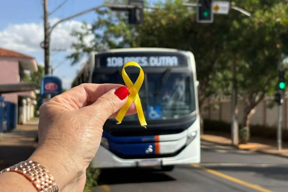 ÔNIBUS DE RIBEIRÃO PRETO EXIBEM ALERTA SOBRE MORTES NO TRÂNSITO DURANTE CAMPANHA MAIO AMARELO