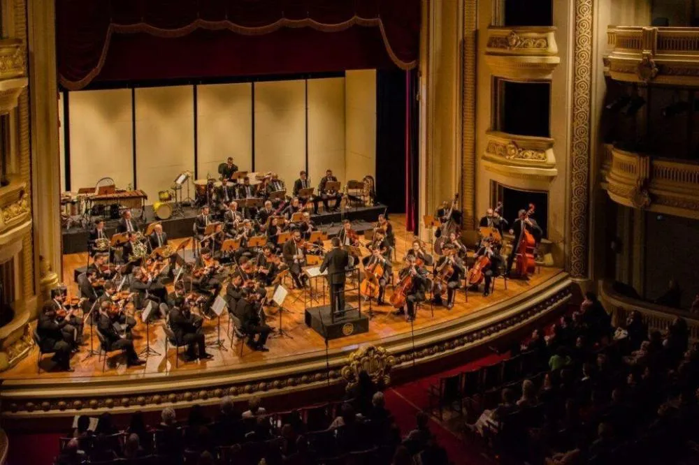PÉRICLES, ORQUESTRA SINFÔNICA E SAMBA GRATUITO DEVEM LOTAR O PARQUE RAYA NO ANIVERSÁRIO DE RIBEIRÃO PRETO