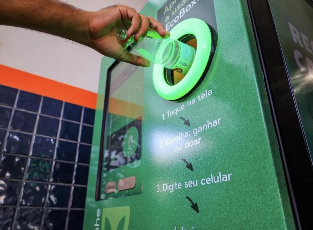 MÁQUINAS INTELIGENTES JÁ RECOLHERAM MAIS DE 11 MIL EMBALAGENS EM RIBEIRÃO PRETO