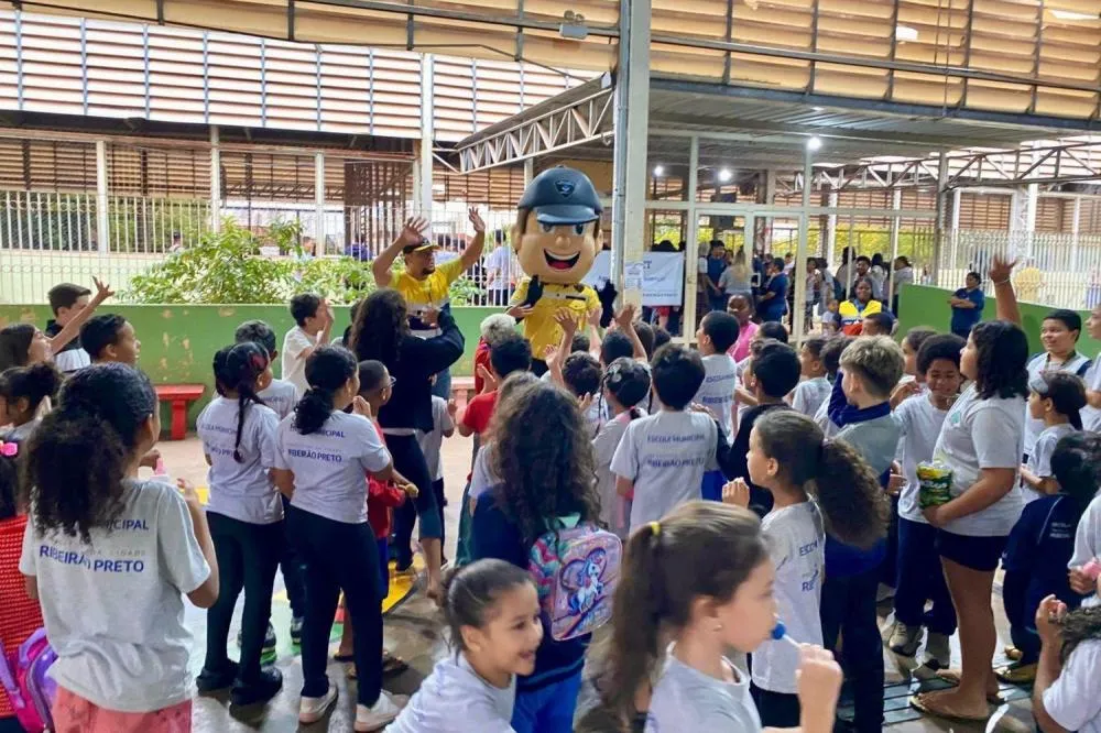 TRÂNSITO SEGURO GANHA FORÇA EM RIBEIRÃO PRETO COM ALERTAS SOBRE “RABEIRA” E RESPEITO ÀS VAGAS ESPECIAIS