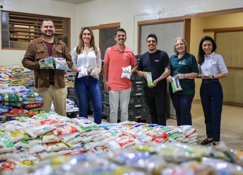 RODEIO MILIONÁRIO TERMINA COM 14 TONELADAS DE ALIMENTOS E TRANSFORMA FESTA EM CORRENTE SOLIDÁRIA EM RIBEIRÃO