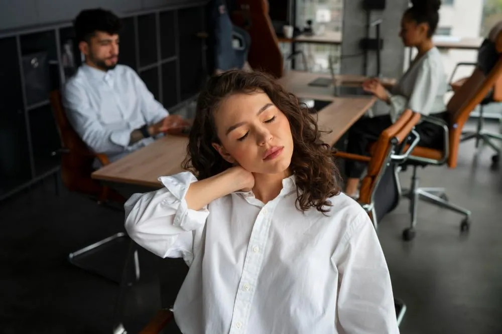 SAÚDE MENTAL DEIXA DE SER APENAS BEM-ESTAR E PASSA A SER RESPONSABILIDADE LEGAL DAS EMPRESAS