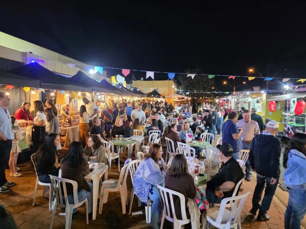ROLÊ EM MOVIMENTO LEVA CULTURA, GASTRONOMIA E SOLIDARIEDADE AO RECREIO DAS ACÁCIAS