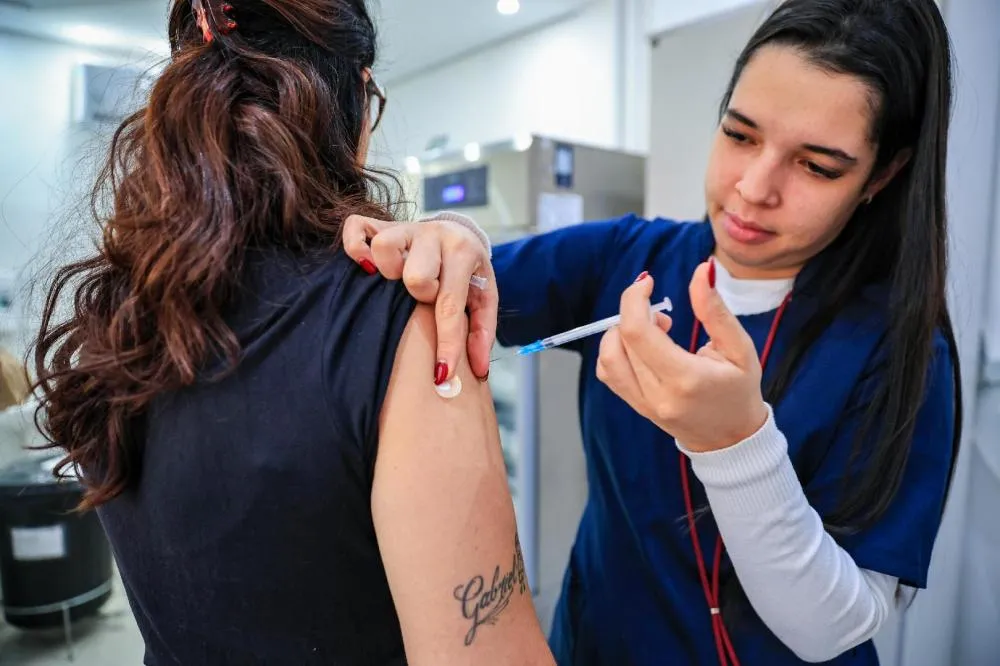 RIBEIRÃO PRETO PROMOVE DIA D DE VACINAÇÃO COM NOVE UNIDADES ABERTAS NESTE SÁBADO