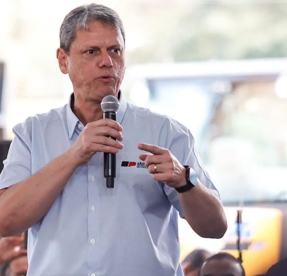 CONVENÇÕES DEFINEM CHAPAS E ACIRRAM A CORRIDA PELO SENADO EM SÃO PAULO