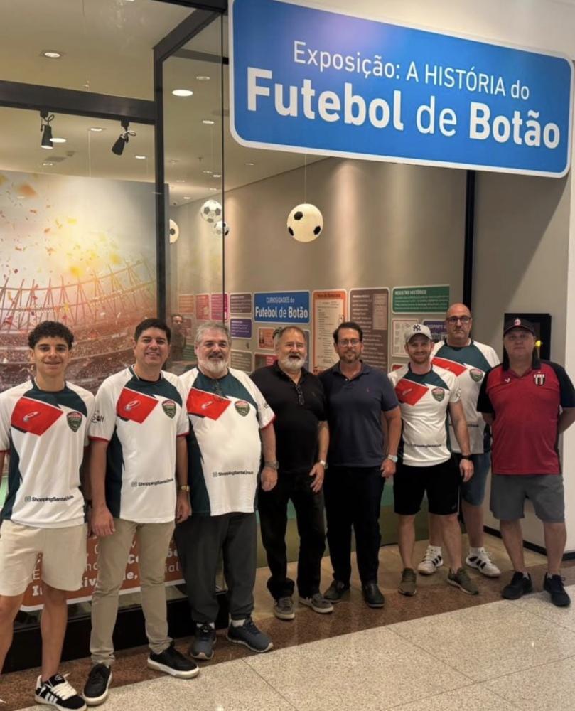 PRESIDENTE DA CBFM VISITA PROJETO DE FUTEBOL DE BOTÃO EM RIBEIRÃO PRETO