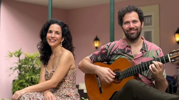 Cartola volta ao palco em Ribeirão Preto e ganha nova voz em encontro histórico de dois nomes do samba