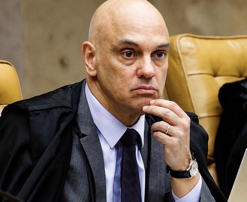 MENDONÇA PEDE EXPLICAÇÕES À PGR SOBRE MENSAGENS DE VORCARO A MORAES E QUER LEVAR CASO AO PLENÁRIO DO STF