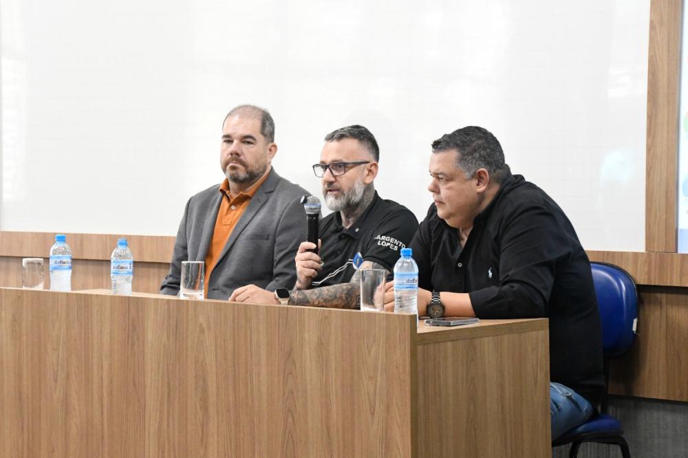 RIBEIRÃO MIRA FERROS-VELHOS NO COMBATE AO FURTO DE CABOS